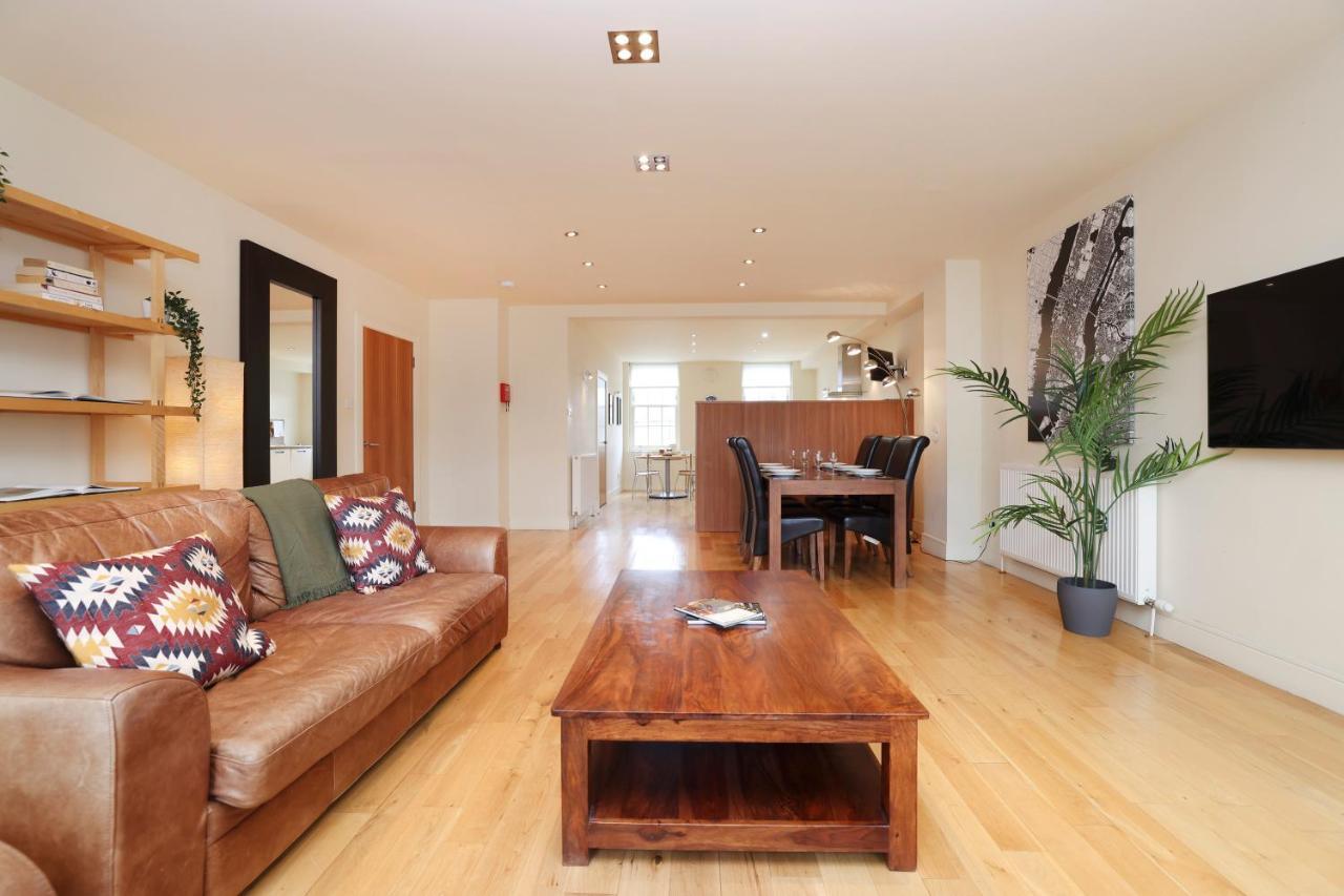 Joivy Spacious 2 Bed,2 Bath Flat, Free Parking And Rooftop Terrace Edinburgh Luaran gambar