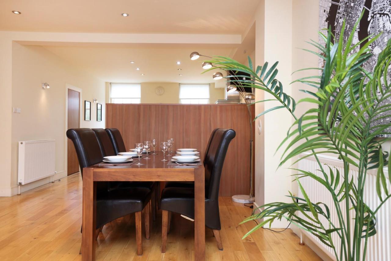 Joivy Spacious 2 Bed,2 Bath Flat, Free Parking And Rooftop Terrace Edinburgh Luaran gambar